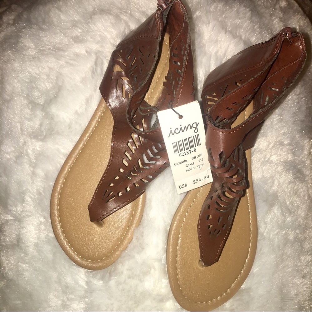 Icing brown sandals💞👡